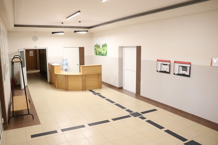 Wyremontowany korytarz Urzędu Gminy w Radomyślu nad Sanem