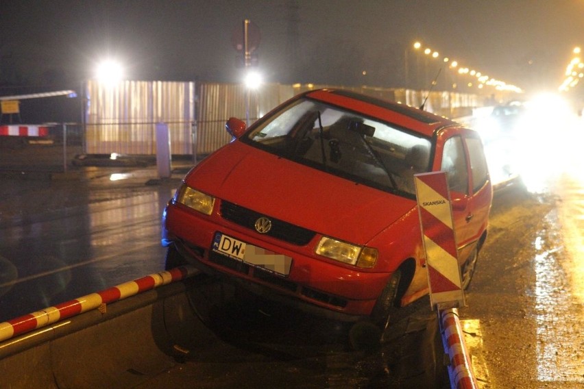 Dzisiaj po godz. 20.00 na Krzywoustego w kierunku Warszawy,...