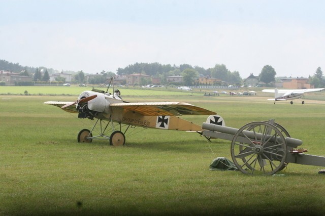 Pojedynek lotników (dogfight) z czasów I wojny światowej i...