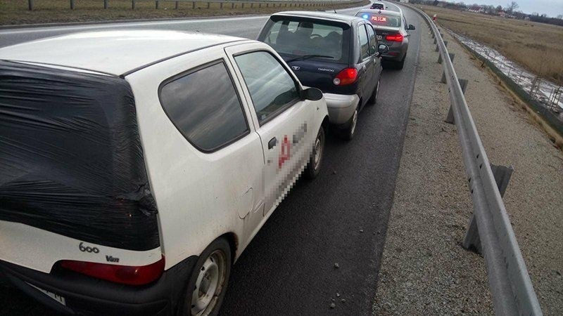 Policjanci patrolujący drogę S3 niedaleko Gorzowa nie mogli...