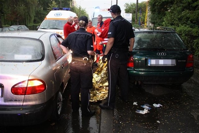 Dwie kobiety potrącone na przejściu dla pieszych.