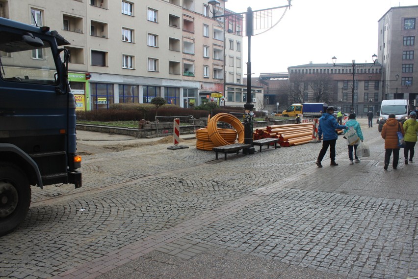 Ruszyła przebudowa gazociągu na ul. Dworcowej w Bytomiu. Na...