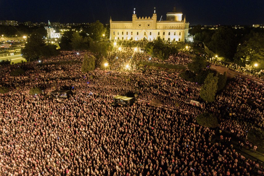 Koncert "Zakochani w Lublinie" na placu Zamkowym