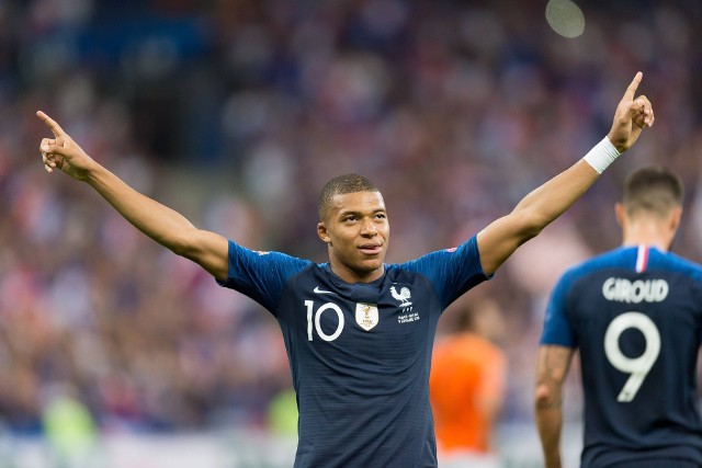 Na Stade de France Francja pokonała Holandię 2:1