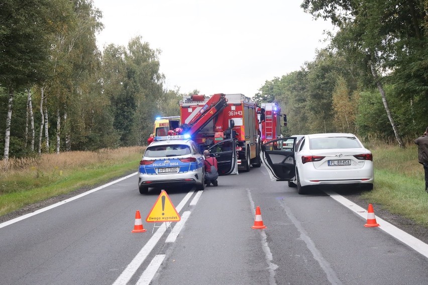 Groźny wypadek na DK94. Przewróciła się ciężarówka, są...