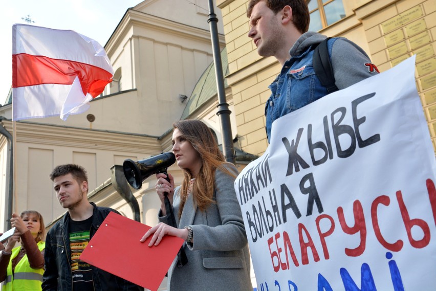 Lublin. Akcja poparcia dla działań opozycji białoruskiej i rosyjskiej