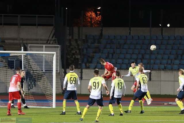 Lider Włocławek - Unia Solec 0:7Wyniki 4. ligi kujawsko-pomorskiej - 14. kolejka