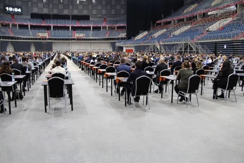 Zdający lub osoby uczestniczące w organizowaniu lub...