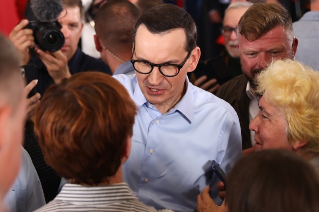 Zdaniem premiera Mateusza Morawieckiego zwycięstwo Tuska oznaczałby demontaż i wyprzedaż Polski