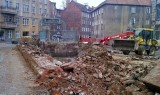 Wrocław: Spielberg skończył kręcić. Zburzyli stację metra i robią parking (ZDJĘCIA)