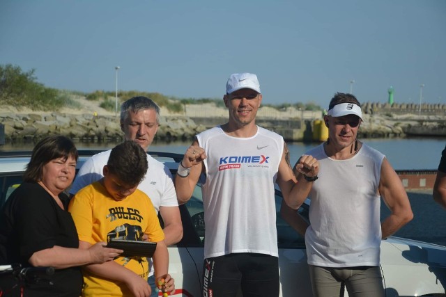 Michał Nowak przebiegł 80 kilometrów i zebrał pieniądze dla chorego Karola