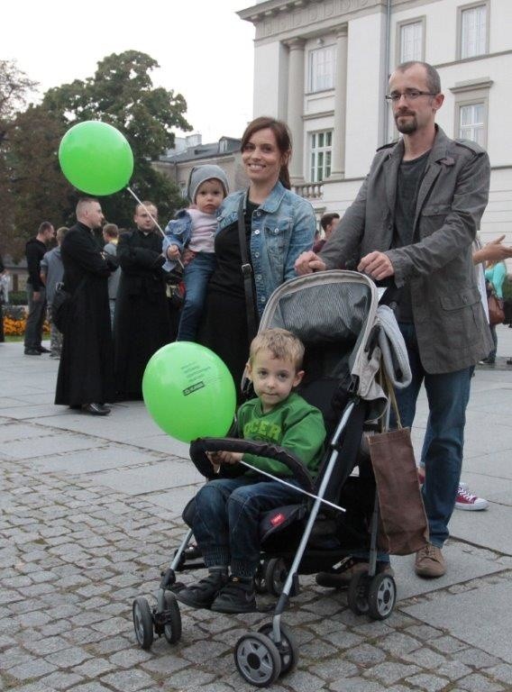 Apel Młodych na radomskim deptaku