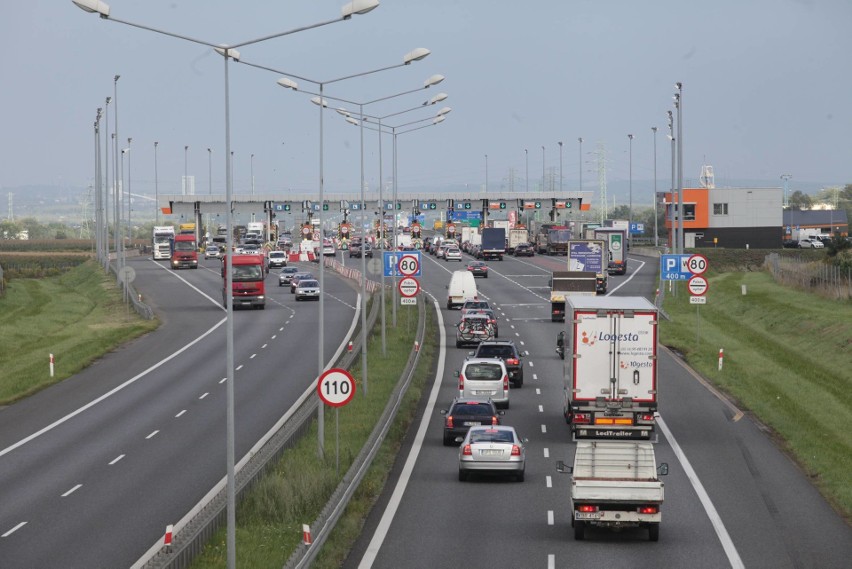 Punkt poboru opłat w Gliwicach. Korki to tu codzienność