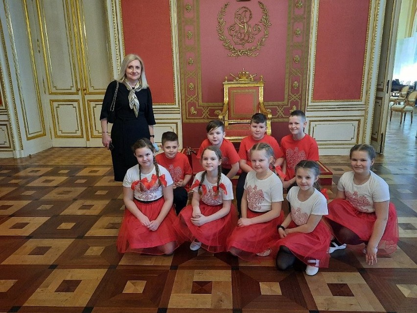 Uczniowie z Odechowa z gminy Skaryszew wystąpili w koncersie na Zamku Królewskim w Warszawie