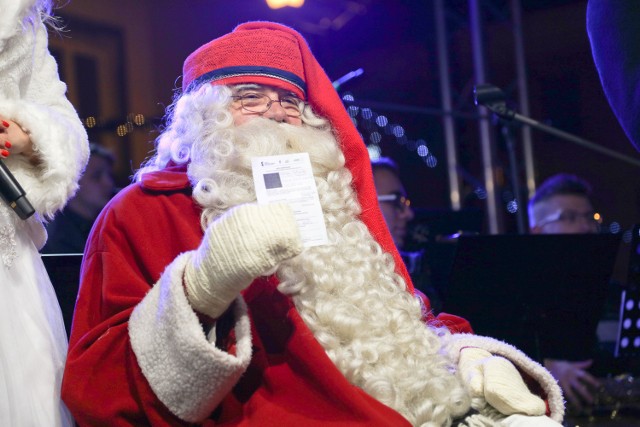 Święty Mikołaj zarobi nawet 100 zł za godzinę