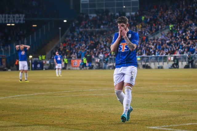 Lech Poznań - Raków Częstochowa 0:1. Niestety padła twierdza Poznań. Zobaczcie zdjęcia z meczu. Przejdź do kolejnego zdjęcia --->