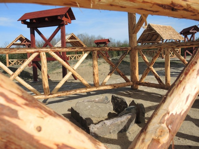 Skansen archeologiczny w Trzebiatkowej