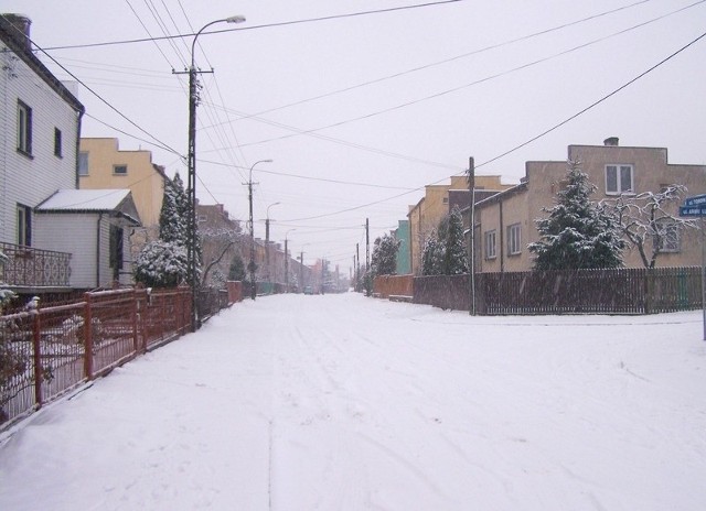Wiele ulic w Hajnówce wciąż jest zasypanych śniegiem