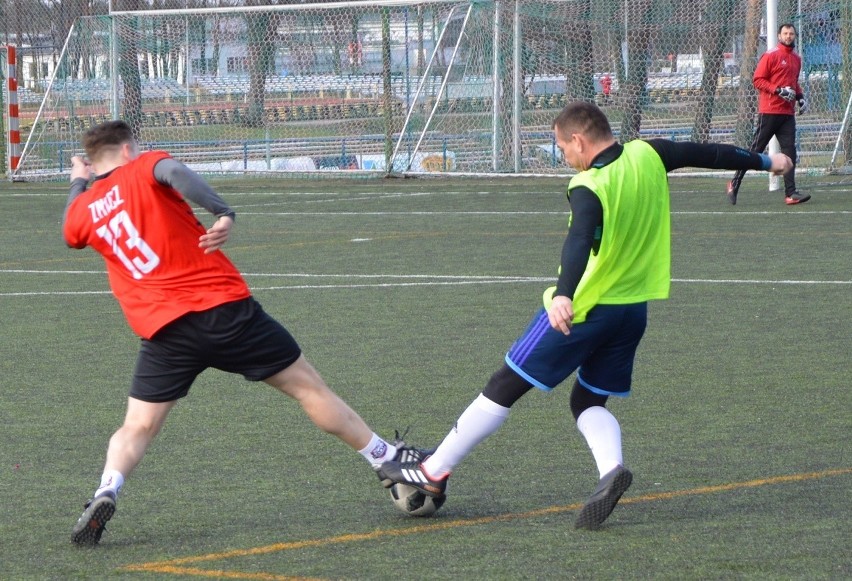 Chynowianka Chynów - Znicz Leśniów Wielki 1:2 (0:1, 1:1,...