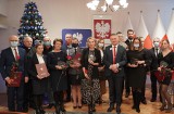 Wręczono nagrody wojewody świętokrzyskiego "Czyste Serce" w hołdzie Markowi Kotańskiemu. Poznajcie laureatów. zobaczcie zdjęcia