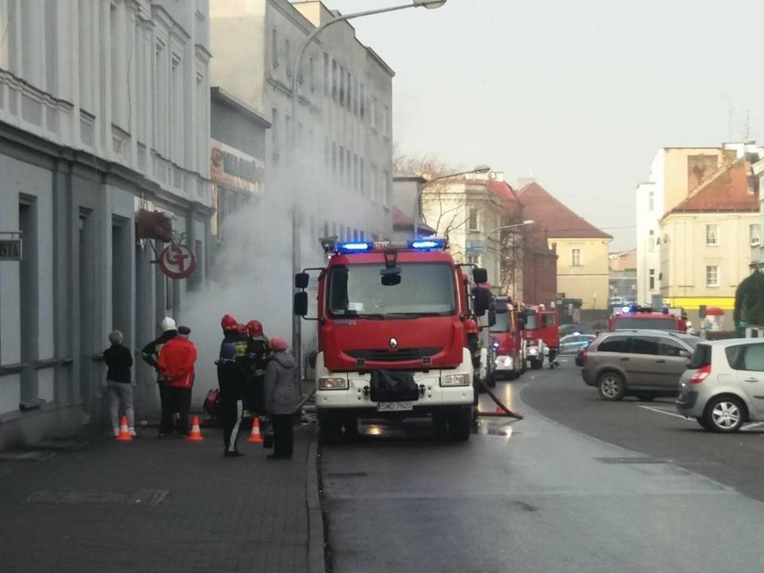 49-latek podpalił piwnicę w kamienicy przy ulicy Kubsza w...