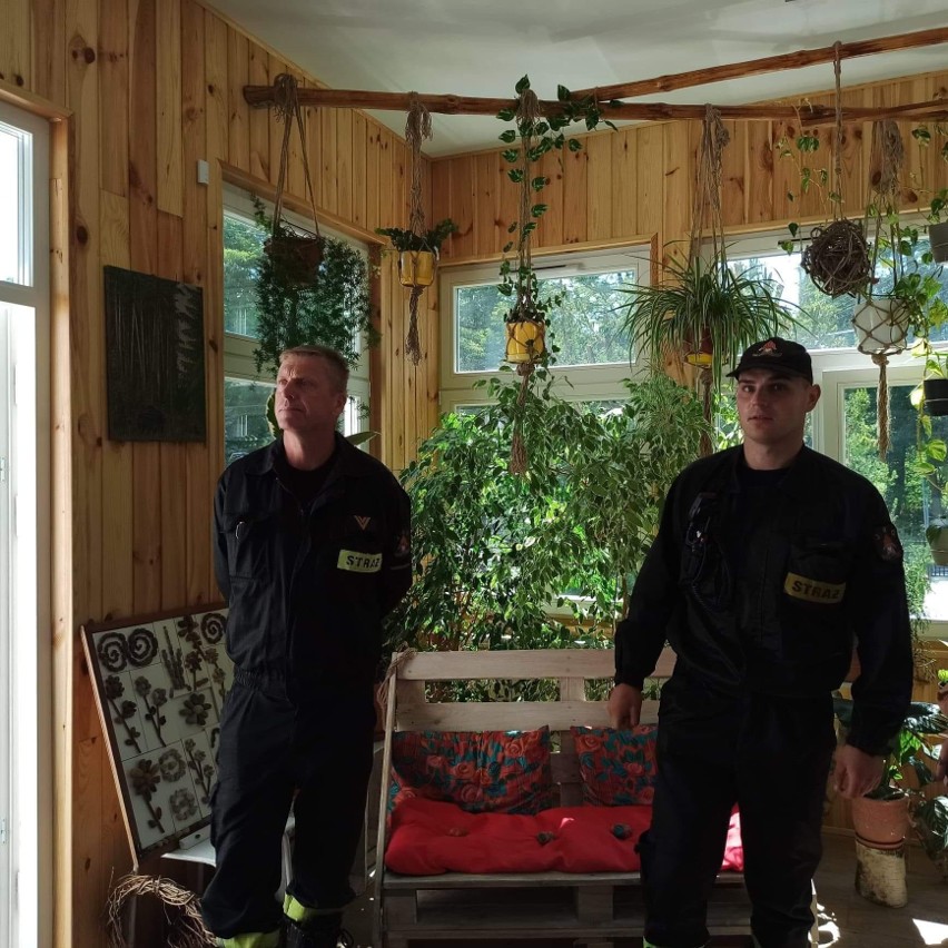 Strażacy w Środowiskowym Domu Samopomocy w Łoniowie. Zobacz na zdjęciach, co tam robili 