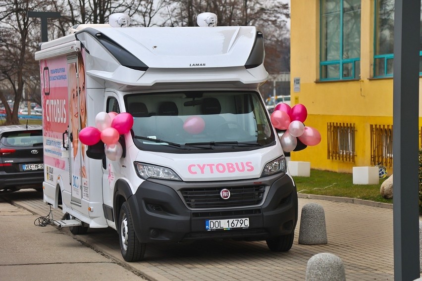 Cytobus - mobilny gabinet ginekologiczny dojedzie do...