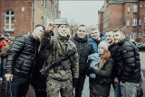 Poznań: Karabiny zamiast nart. Uczniowie-ochotnicy na ferie wstępują do Wojsk Obrony Terytorialnej