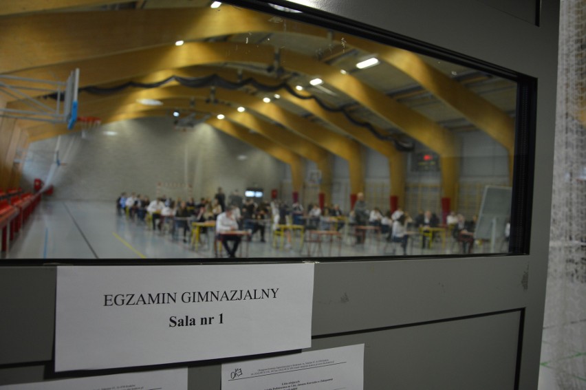 Egzamin gimnazjalny 2019 w Zakopanem rozpoczął się bez przeszkód [ZDJĘCIA]