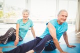 Po 50. też możesz mieć płaski brzuch. Te ćwiczenia pomogą wyszczuplić sylwetkę i poprawią nastrój. Ćwicz codziennie, a nie pożałujesz