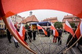 Sklepy 12 listopada będą zamknięte? Tego żąda Solidarność [DLA KOGO WOLNE 12 LISTOPADA]