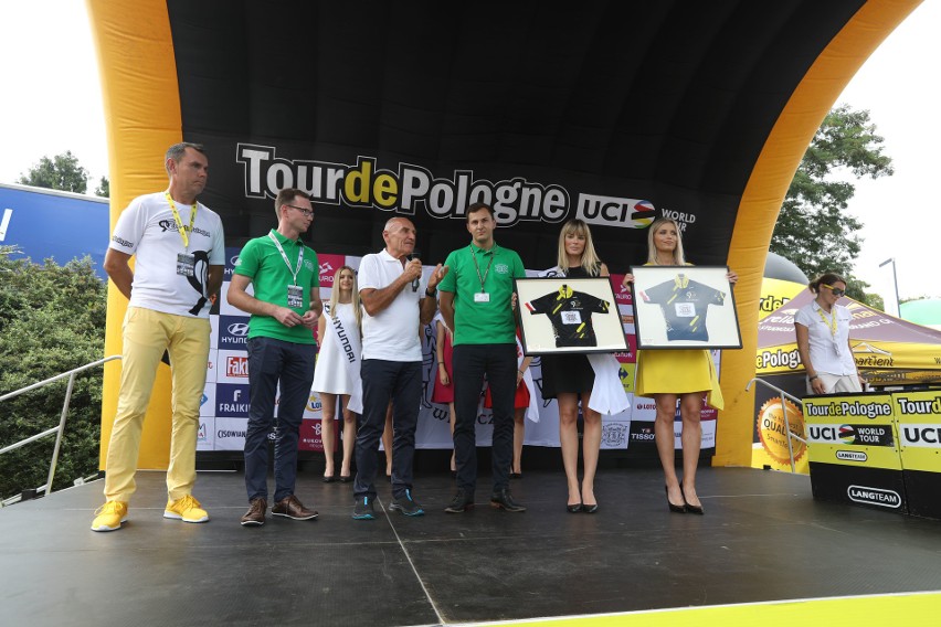 Tour de Pologne 2018 Wieliczka. Kolarze ruszyli na 5. etap Tour de Pologne. Wygrał Michał Kwiatkowski [ZDJĘCIA]