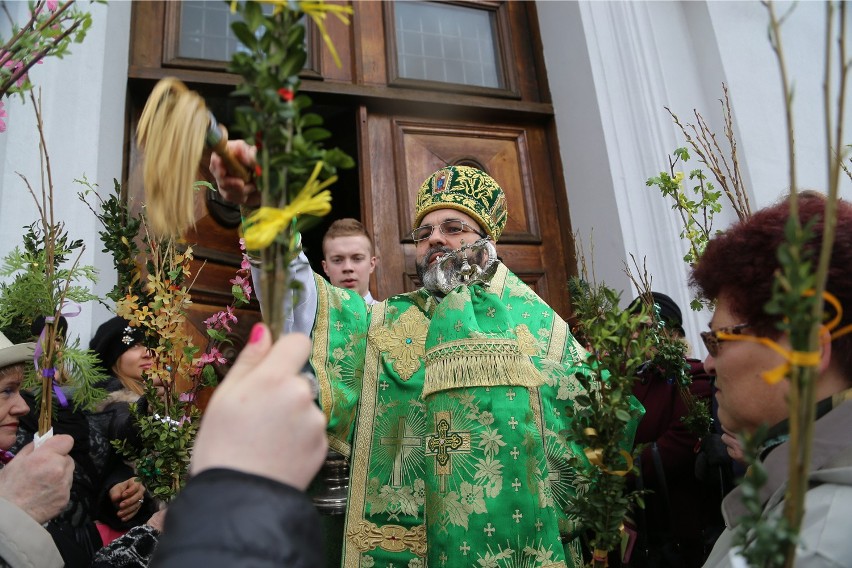 2015-04-05 bialystok prawoslawna niedziela palmowa biskup...