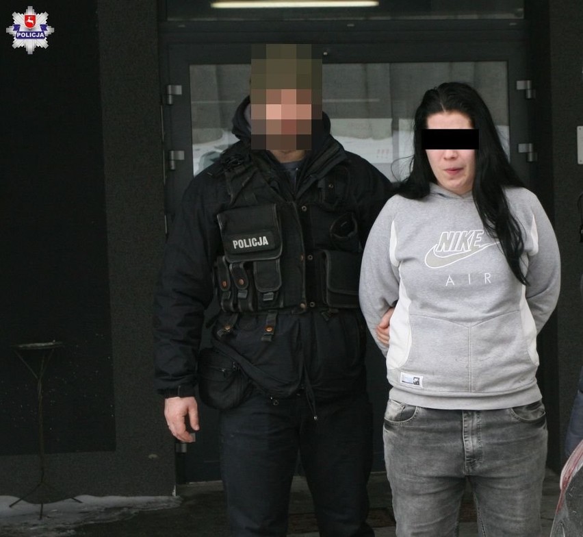 Napady na sklepy w Lublinie. Policjanci zatrzymali dwie młode kobiety (ZDJĘCIA) 