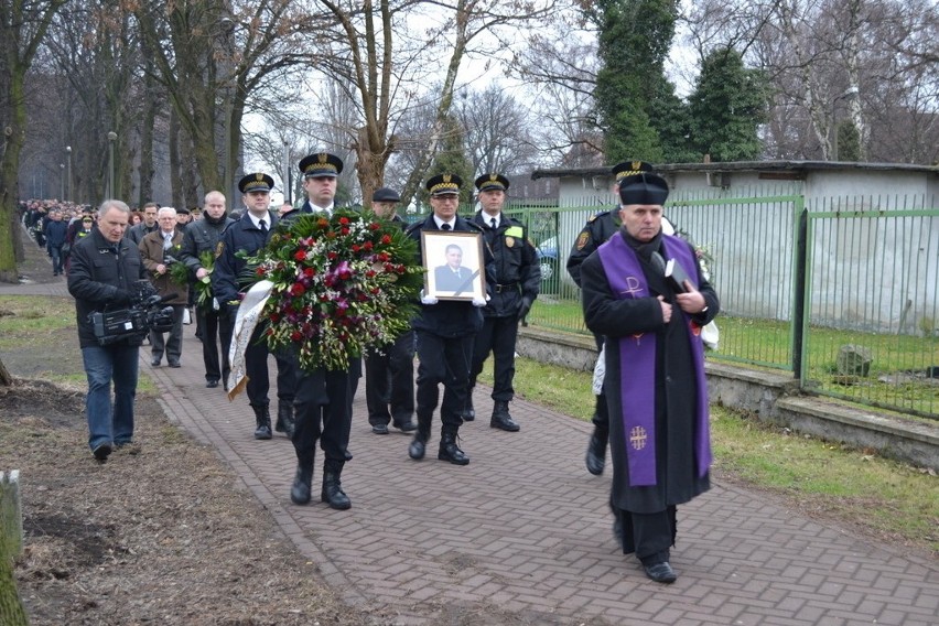 Pogrzeb Jarosława Rajdy, komendanta straży miejskiej w Zabrzu [ZDJĘCIA]