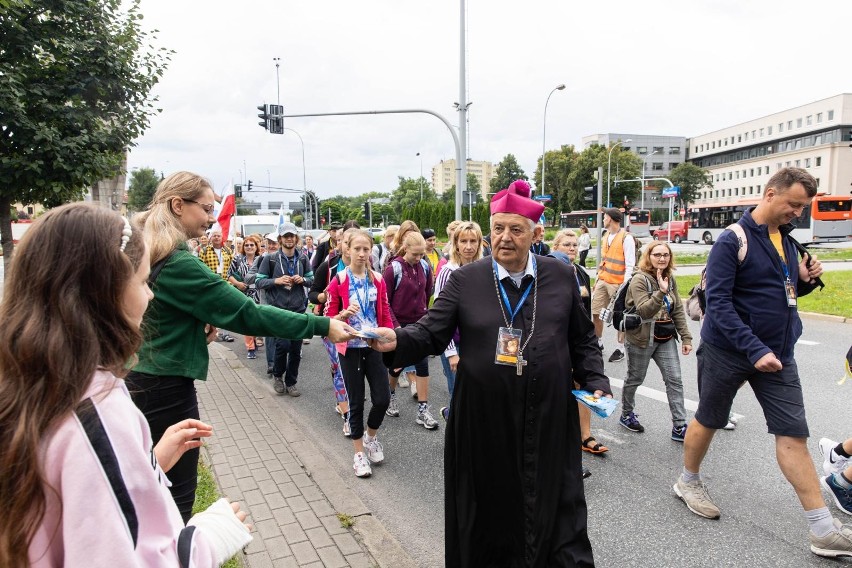 Piesza Pielgrzymka z Rzeszowa na Jasną Górę wyruszyła z...