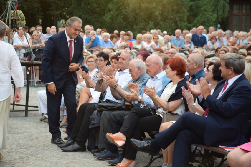 Sobotnim koncertem galowym z okazji 100-lecia odzyskania...