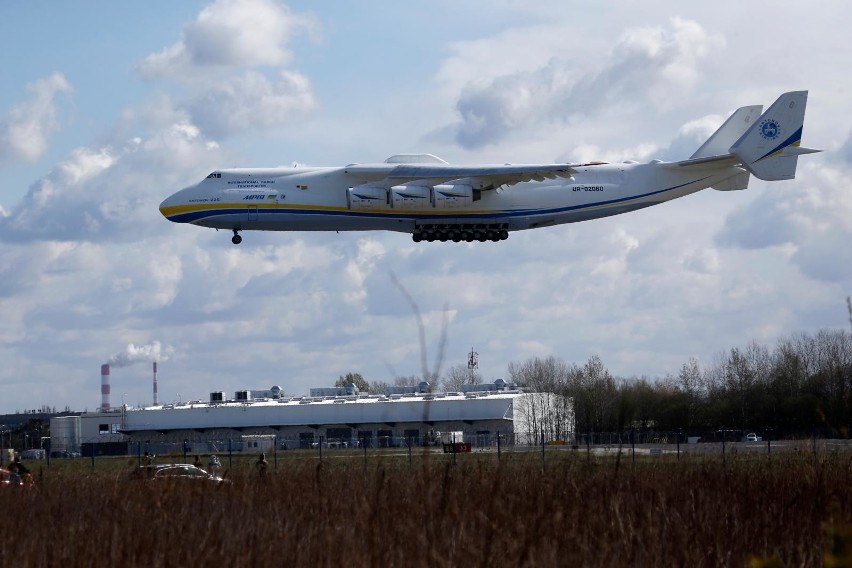 Antonow An-225 Mrija wylądował w Warszawie