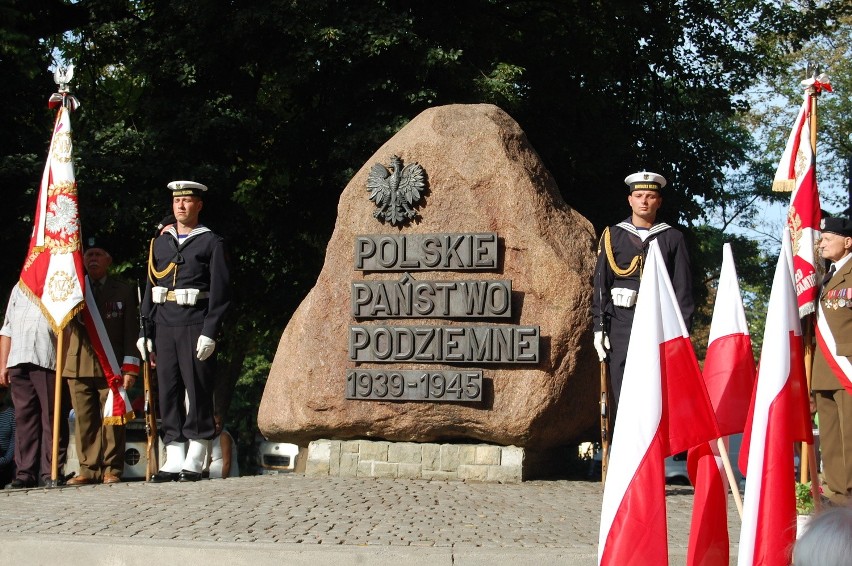 70. rocznica wybuchu Powstania Warszawskiego przy Pomniku Państwa Podziemnego w Gdańsku 