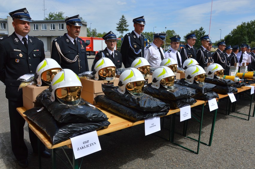 Strażacy-ochotnicy dostali nowe wyposażenie