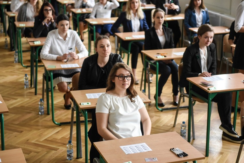 Matura próbna 2017. Trwają próbne egzaminy. Sprawdźcie swoją...