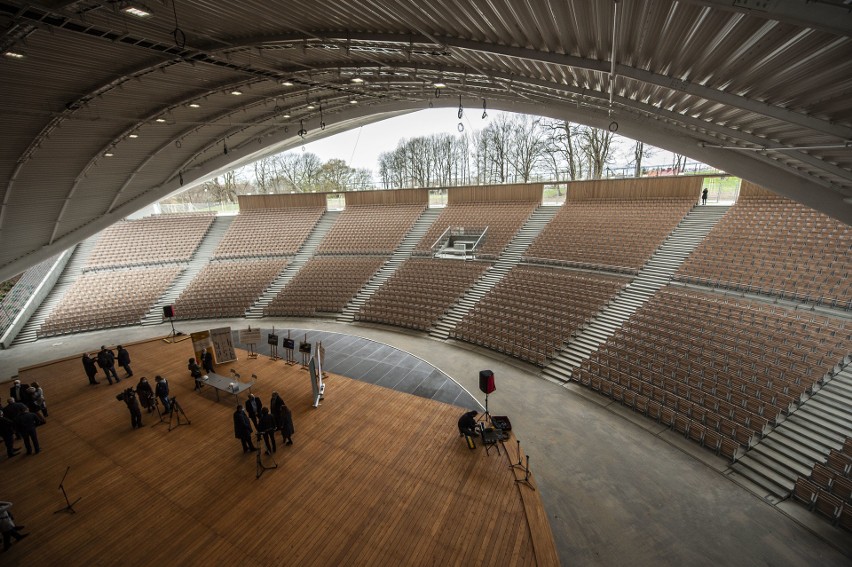 Wyremontowany za 44 miliony złotych koszaliński amfiteatr...
