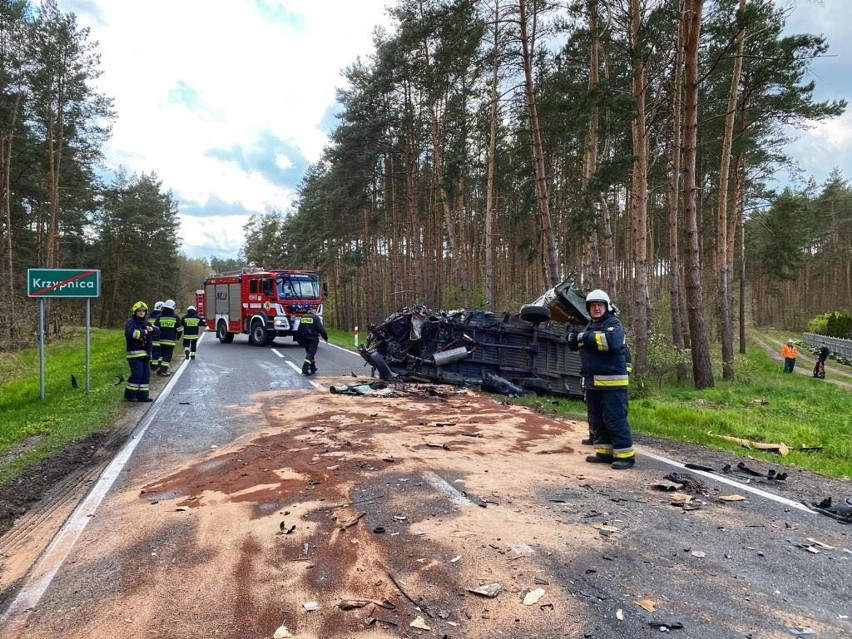 Wypadek na drodze krajowej 31 w okolicy wsi Krzypnica –...