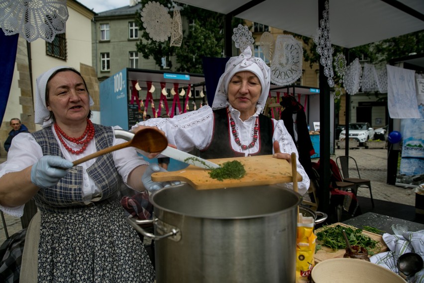 Małopolski Festiwal Smaku 2018. Bo na polu smakuje lepiej niż na dworze [ZDJĘCIA]