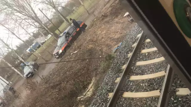W pobliżu stacji kolejowej Poznań Strzeszyn doszło do tragicznego wypadku. Pociąg relacji Kołobrzeg - Poznań potrącił śmiertelnie osobę postronną, która znalazła się na torach.