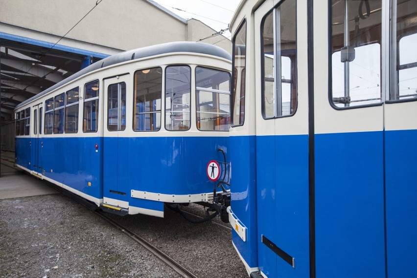 Odrestaurowany tramwaj