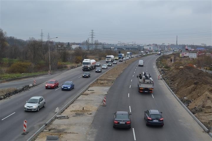 Częstochowa: Wiadukt nad DK 1 na ulicy Warszawskiej już...