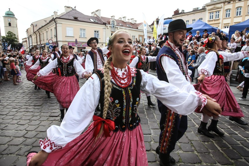 XVIII Światowy Festiwal Polonijnych Zespołów...