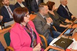 Opozycyjni radni miejscy w Stalowej Woli opuścili Komisję Rewizyjną