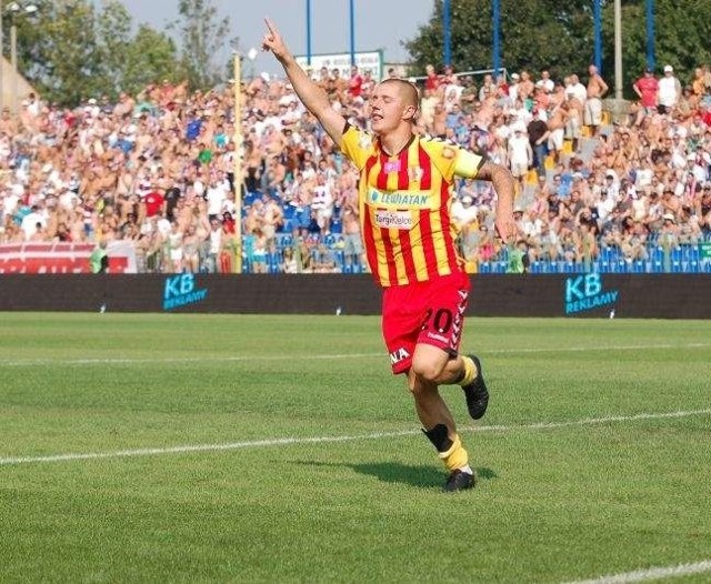 Maciej Korzym był wiodącą postacią w Koronie w meczu z Podbeskidziem Bielsk-Biała. Zdobył bramkę i wywalczył rzut karny.